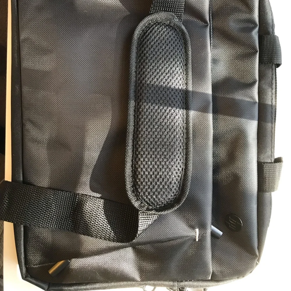 New! HP 14.1 Business Slim Top Load laptop bag